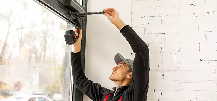 Why Choose Us for Your Door Closer Needs in Davenport