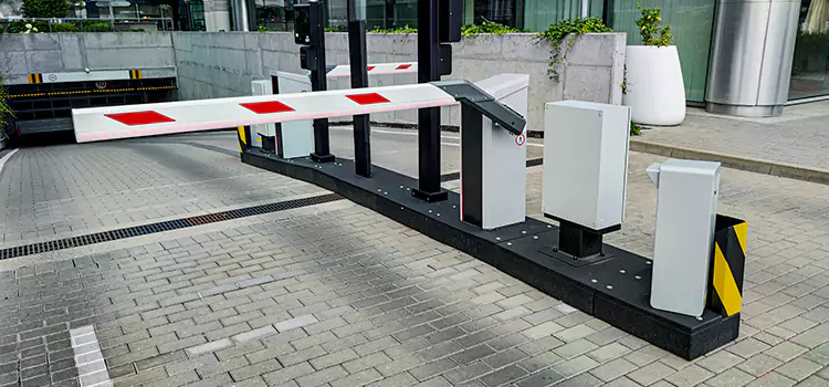 Custom Gate Design & Integration Davenport